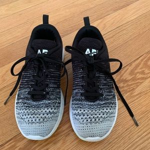APL Athletic Shoes